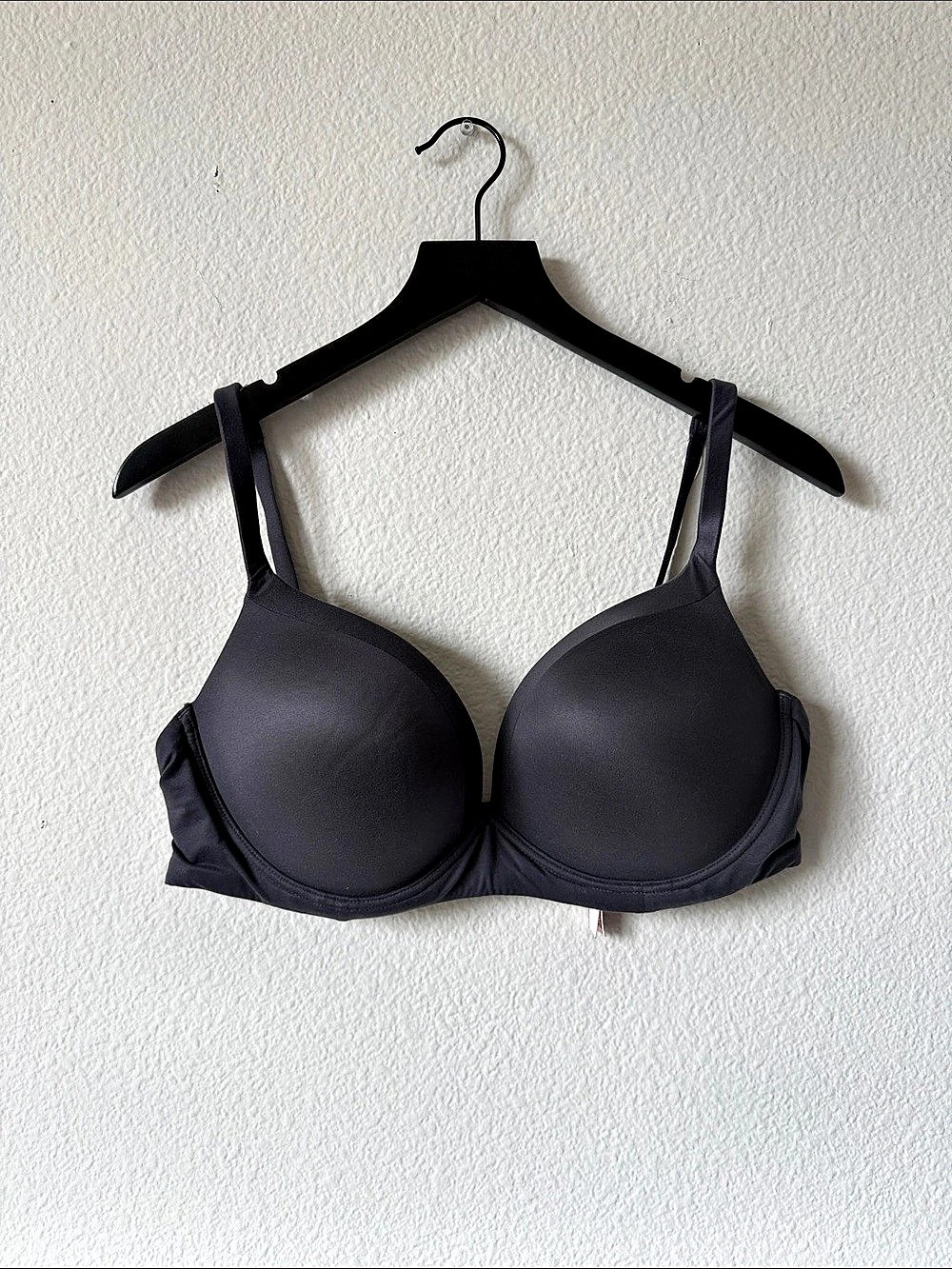 Victoria's Secret gray Bra Size 38D/E